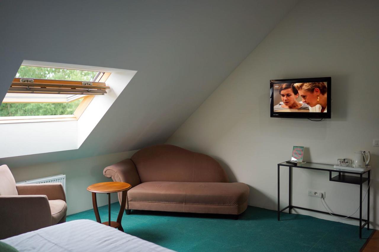 דיסט Hotel Prins Van Oranje מראה חיצוני תמונה