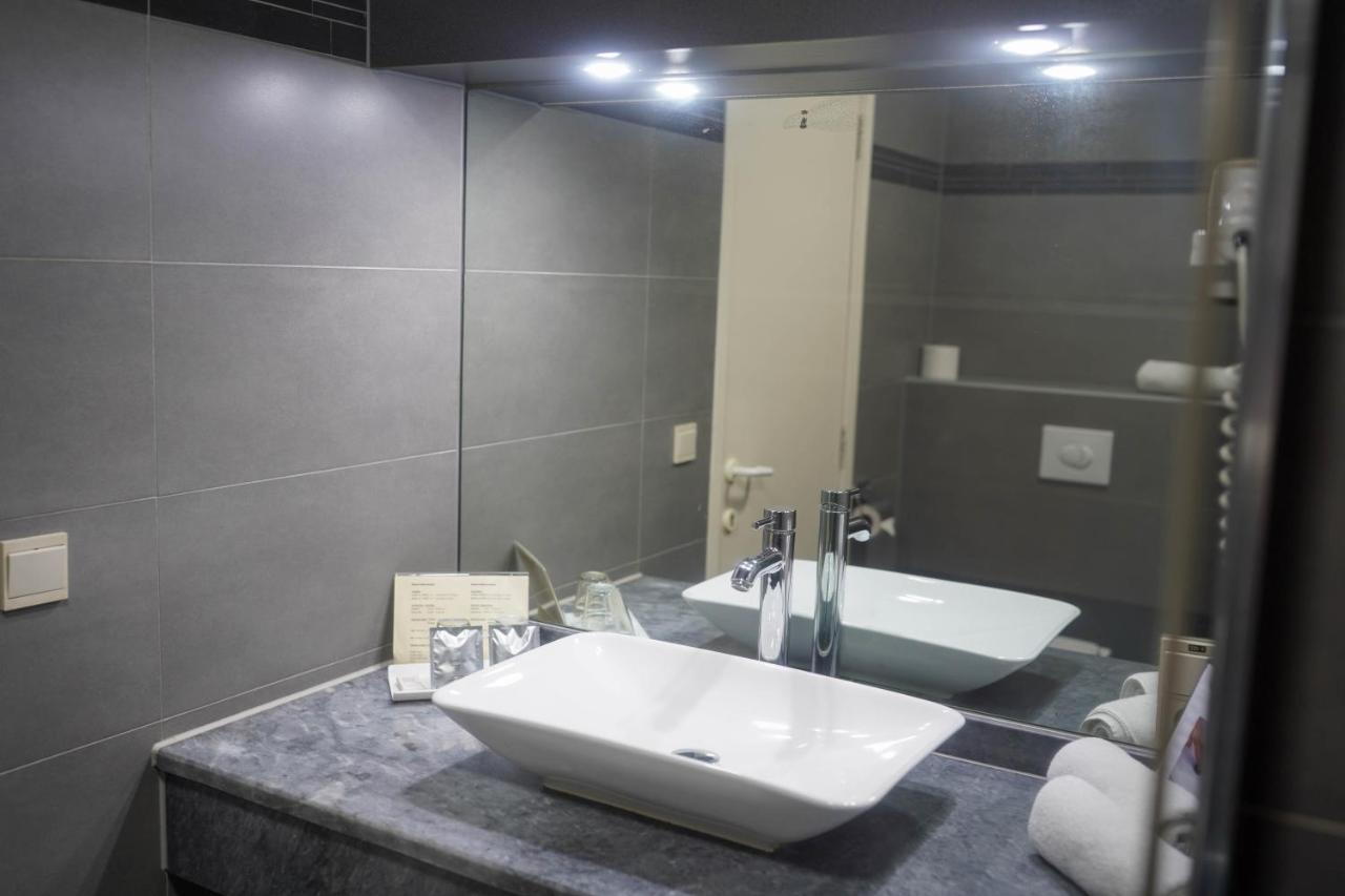 דיסט Hotel Prins Van Oranje מראה חיצוני תמונה